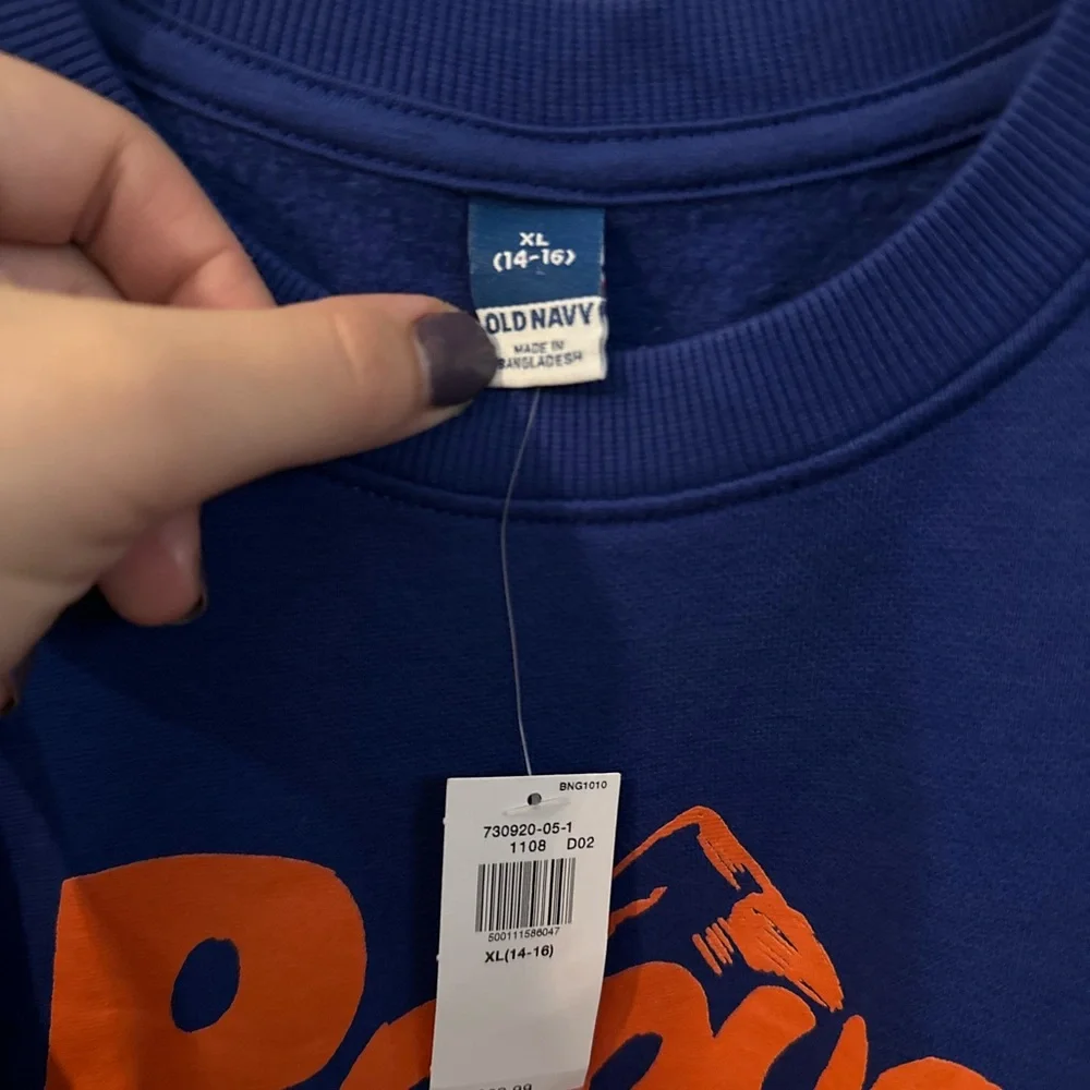 Graphic Crewneck NWT
